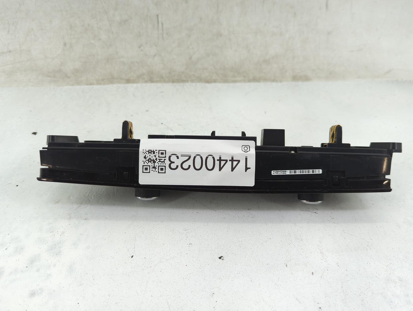 2018-2020 Buick Enclave Climate Control Module Temperature AC/Heater Replacement P/N:84320470 Fits Fits 2018 2019 2020 OEM U