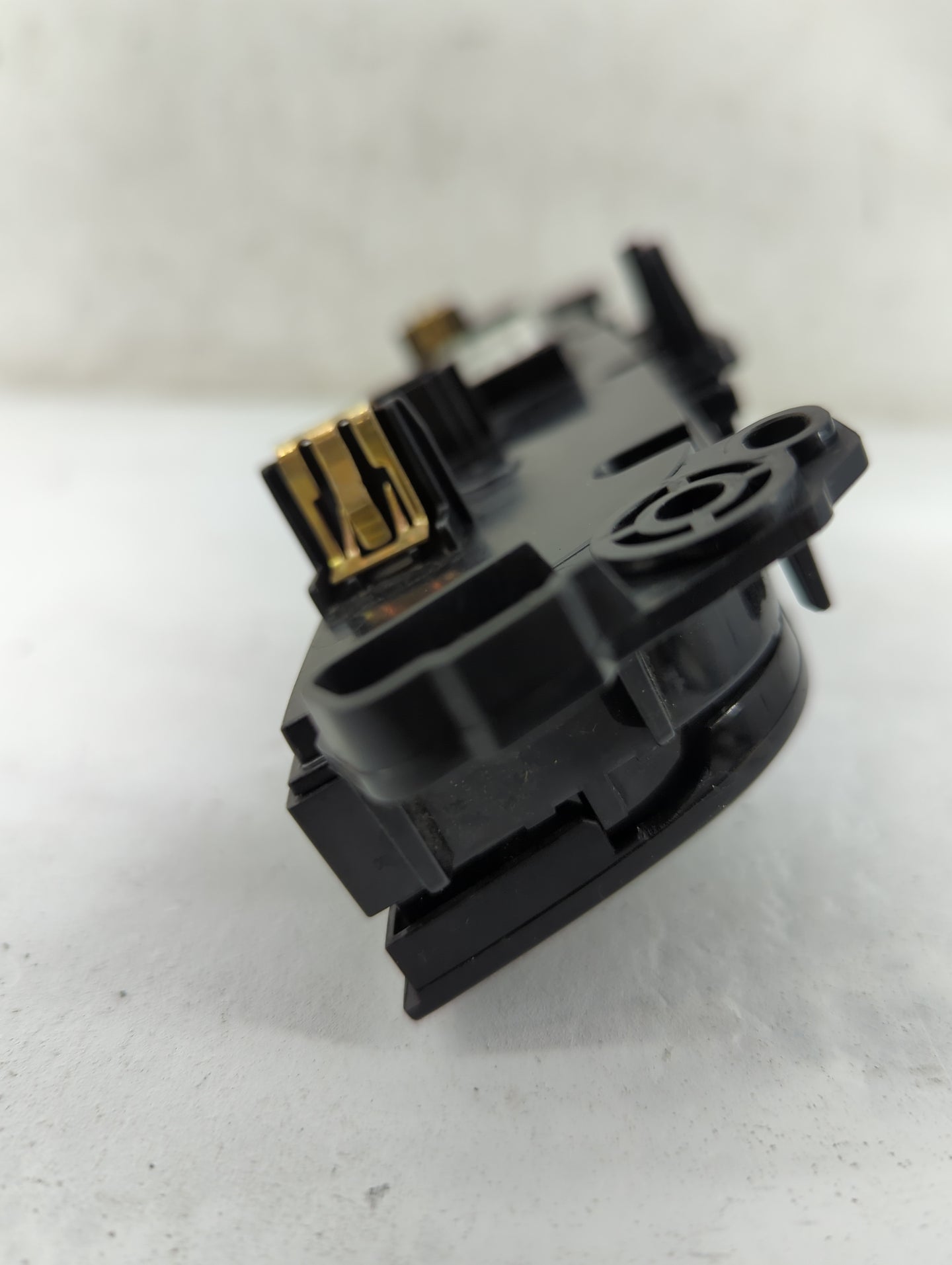 2018-2020 Buick Enclave Climate Control Module Temperature AC/Heater Replacement P/N:84320470 Fits Fits 2018 2019 2020 OEM U
