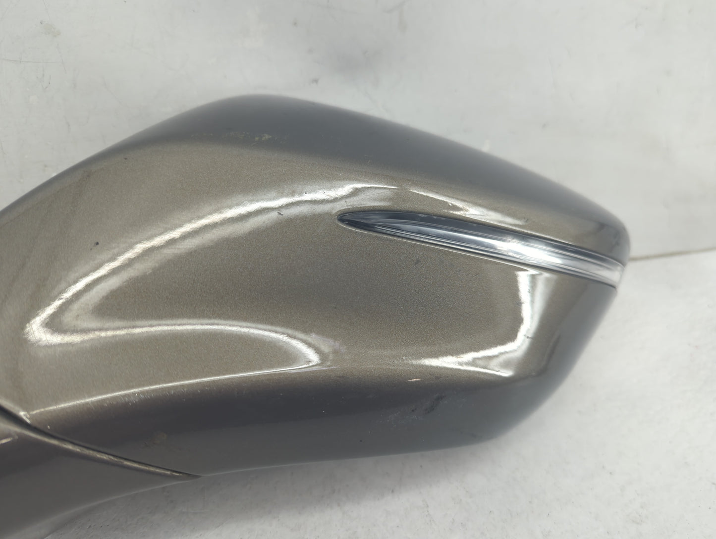 2018-2019 Buick Enclave Driver Side View Mirror - Left Door Mirror OEM Used - Oemusedautoparts1.com