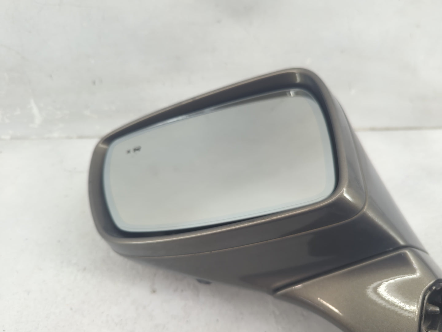 2018-2019 Buick Enclave Driver Side View Mirror - Left Door Mirror OEM Used - Oemusedautoparts1.com