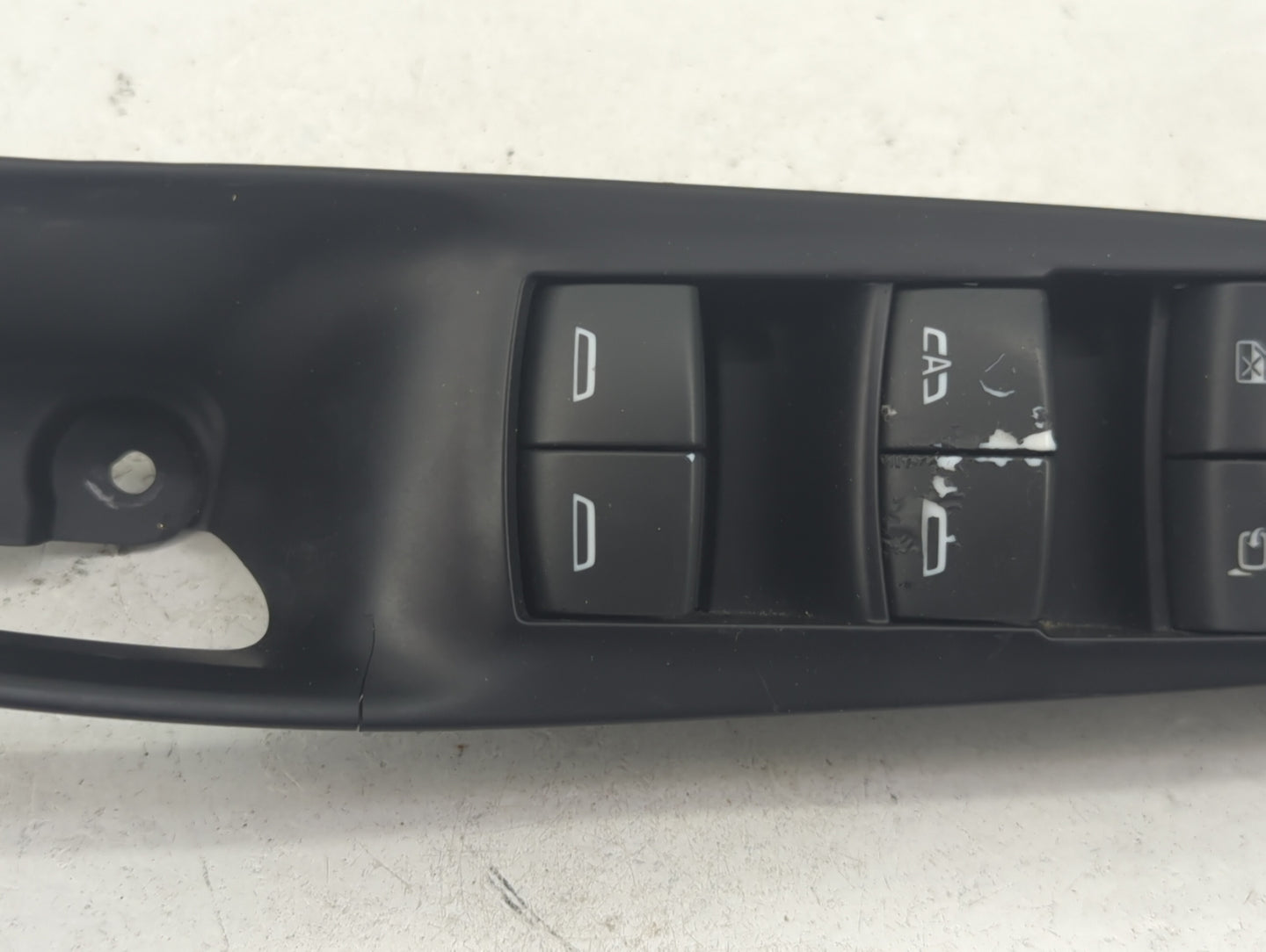 2018 Buick Enclave Master Power Window Switch Replacement Driver Side Left P/N:84139694 Fits OEM Used Auto Parts - Oemusedau