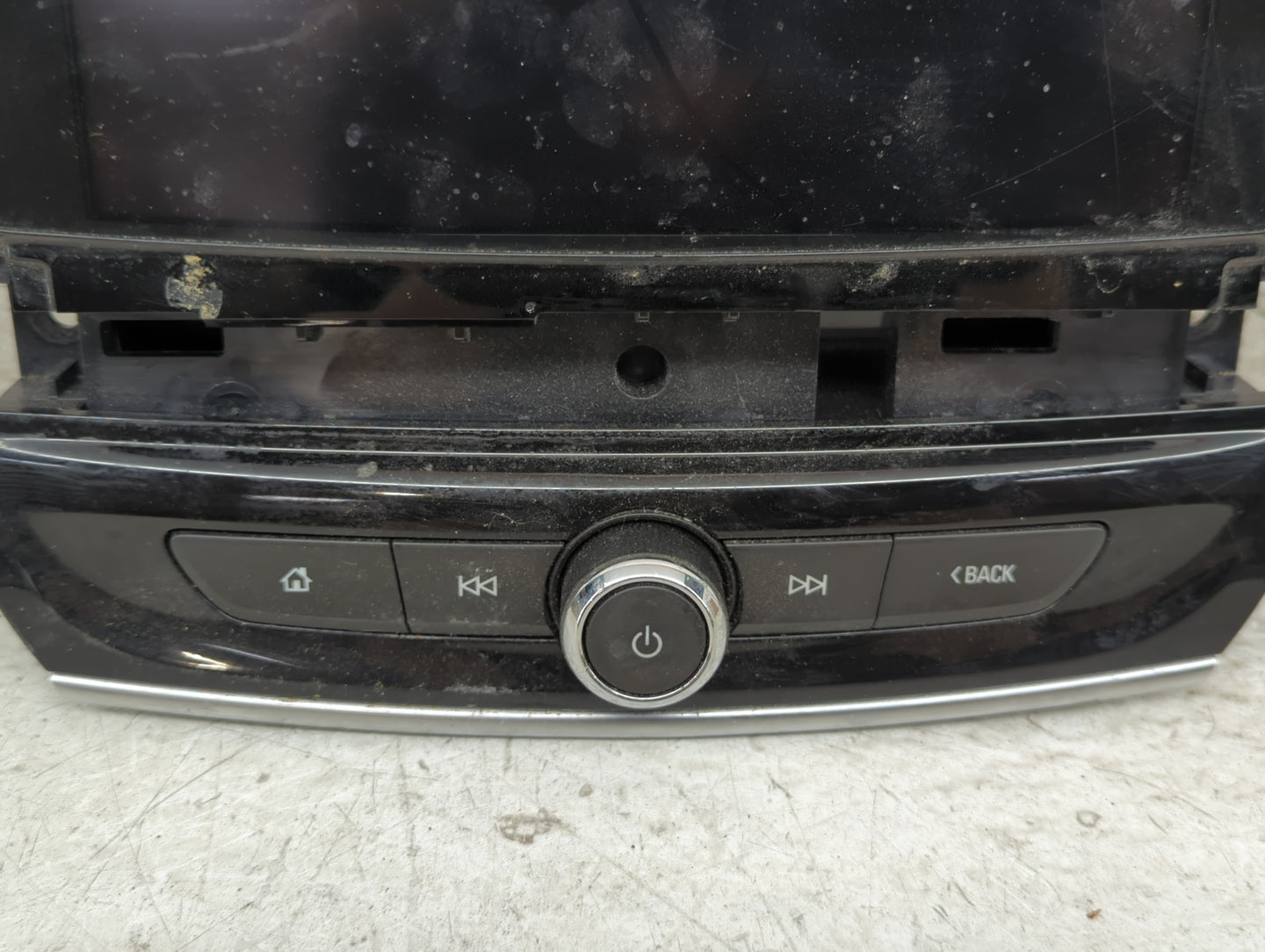 2018-2019 Buick Enclave Radio AM FM Cd Player Receiver Replacement P/N:84402434 7370100000000X, 811030956 Fits Fits 2018 201