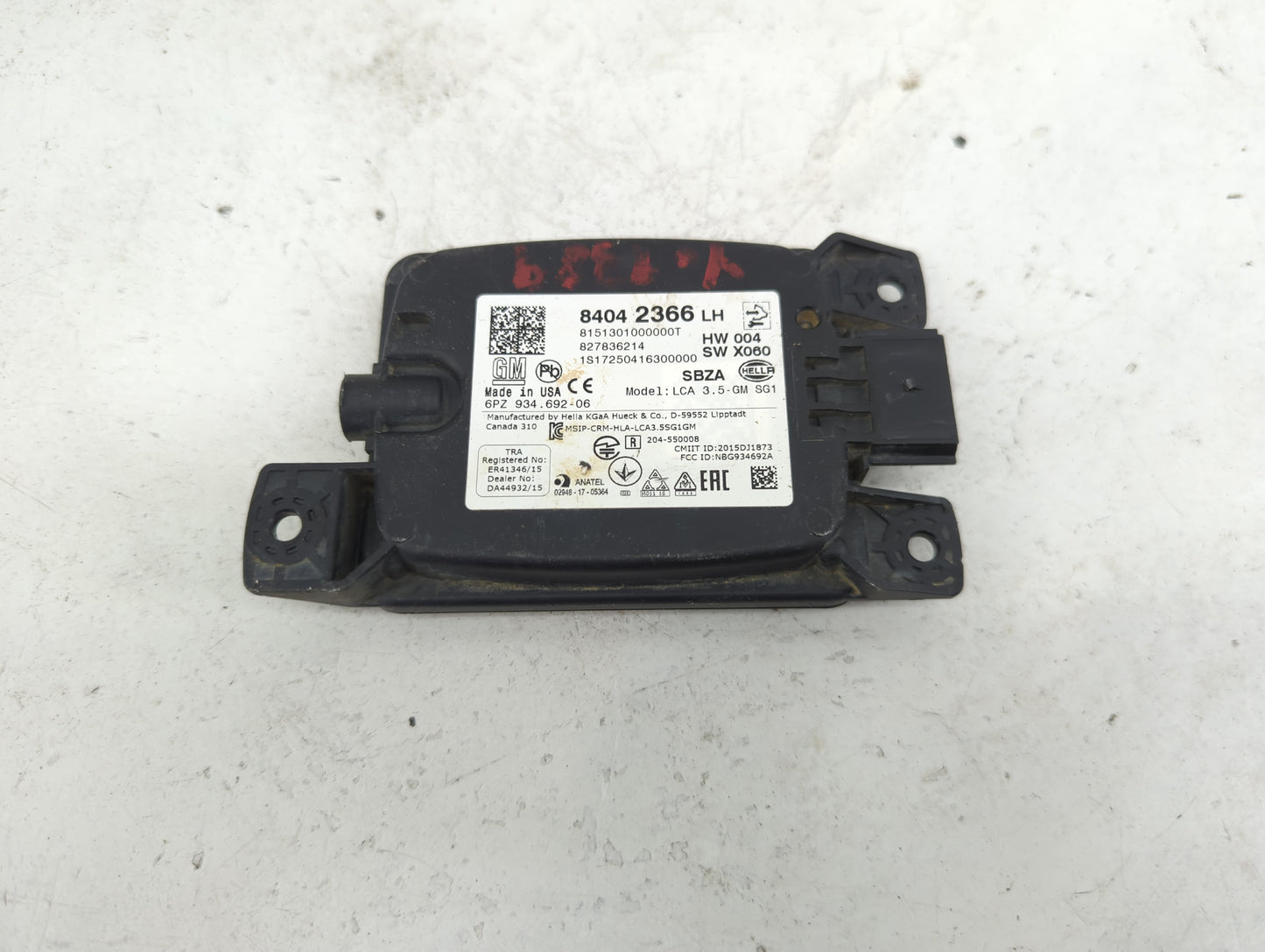 2018-2020 Buick Enclave Chassis Control Module Ccm Bcm Body Control - Oemusedautoparts1.com