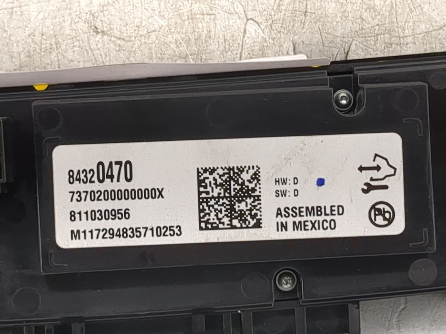 2018-2020 Buick Enclave Climate Control Module Temperature AC/Heater Replacement P/N:84320470 Fits Fits 2018 2019 2020 OEM U