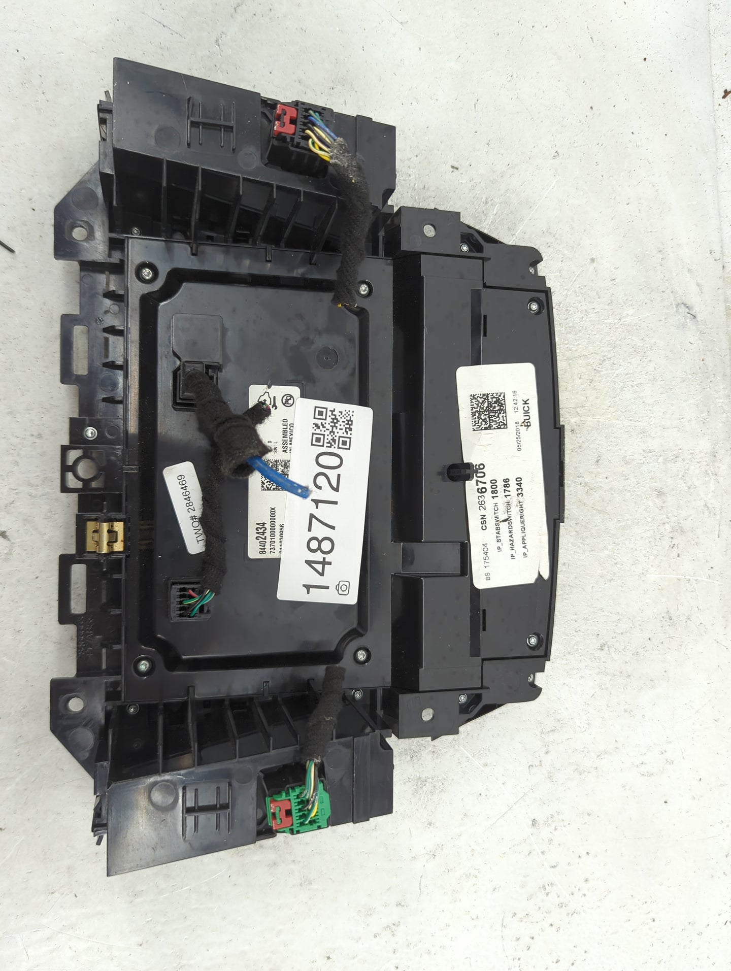 2018-2019 Buick Enclave Radio AM FM Cd Player Receiver Replacement P/N:13512434 23846469, TW10R Fits Fits 2018 2019 OEM Used