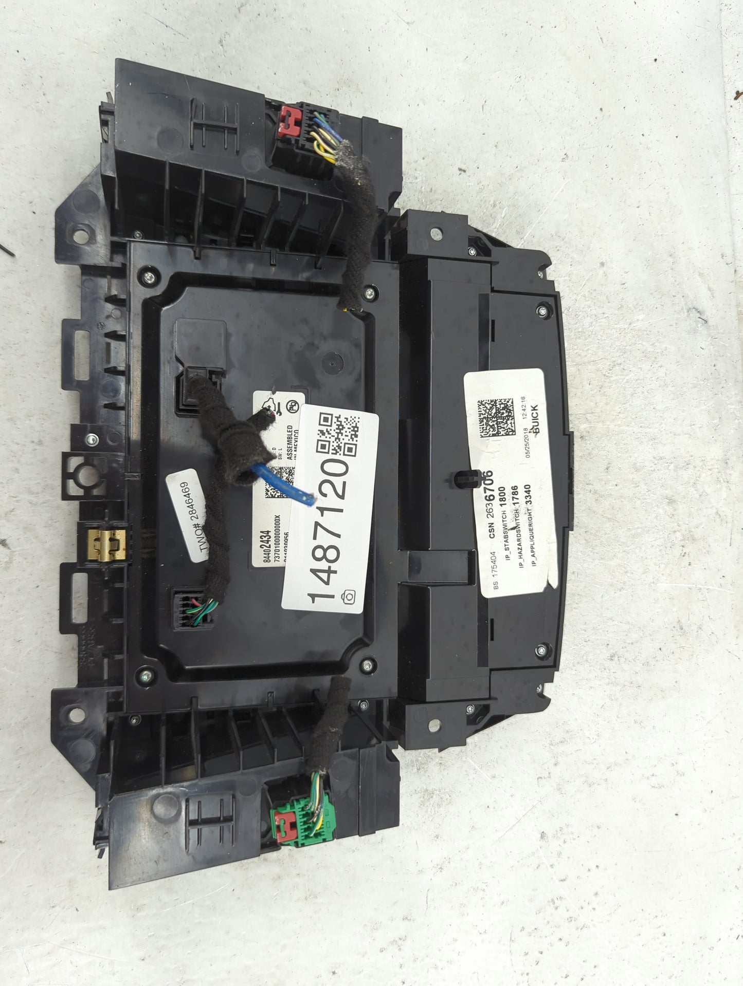 2018-2019 Buick Enclave Radio AM FM Cd Player Receiver Replacement P/N:13512434 23846469, TW10R Fits Fits 2018 2019 OEM Used