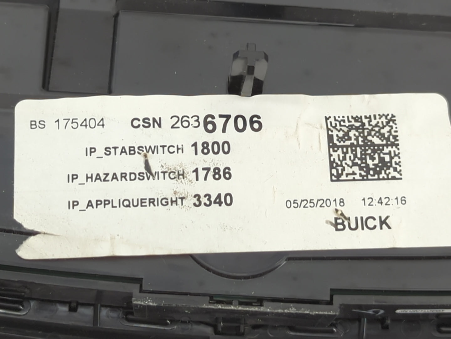 2018-2019 Buick Enclave Radio AM FM Cd Player Receiver Replacement P/N:13512434 23846469, TW10R Fits Fits 2018 2019 OEM Used