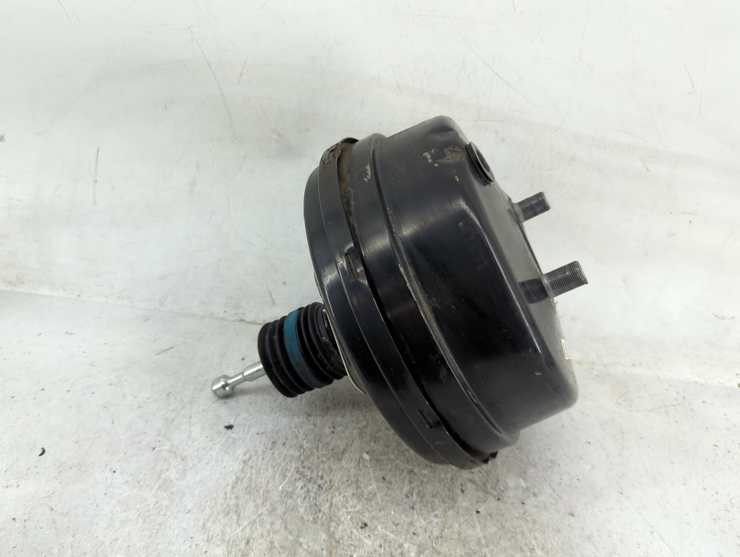 2018-2020 Buick Enclave Power Brake Booster Oem 1489640 - Oemusedautoparts1.com