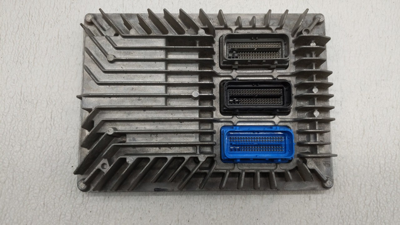 2017 Buick Enclave PCM Engine Control Computer ECU ECM PCU OEM P/N:12667189 12670801, 12694743, 12666070 Fits Fits 2018 2019