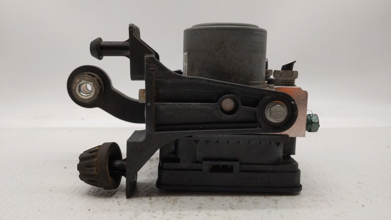 2018 Buick Enclave ABS Pump Control Module Replacement P/N:84408136 84497292 Fits OEM Used Auto Parts - Oemusedautoparts1.co