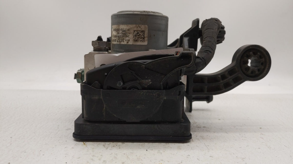 2018 Buick Enclave Anti-Lock Brake ABS Pump Module Actuator OEM P/N:84343137 84408136, 84497292 Fits OEM Used Auto Parts - O