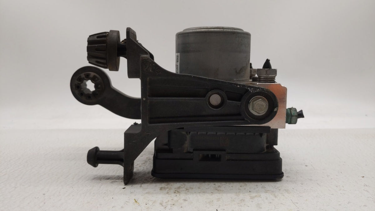 2018 Buick Enclave Anti-Lock Brake ABS Pump Module Actuator OEM P/N:84343137 84408136, 84497292 Fits OEM Used Auto Parts - O