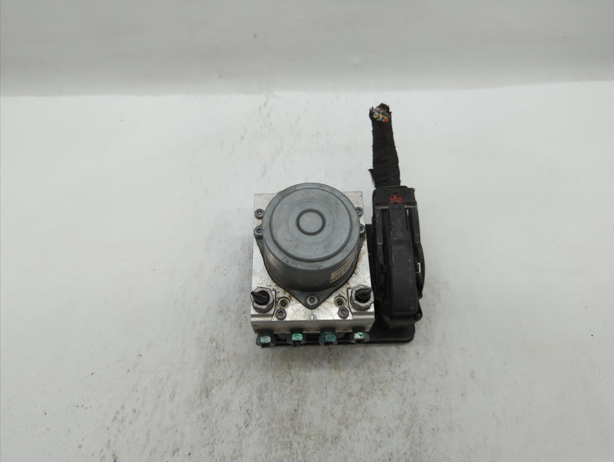 2018 Buick Enclave Anti-Lock Brake ABS Pump Module Actuator OEM P/N:84343137 84408136, 84497292 Fits OEM Used Auto Parts - O