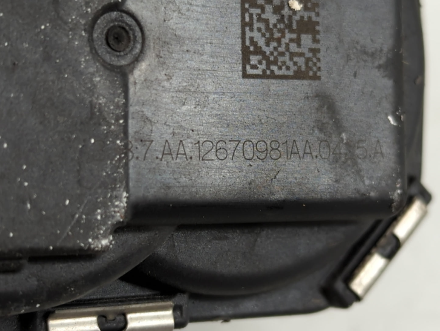 2012-2020 Buick Enclave Throttle Body P/N:12670981AA Fits Fits 2012 2013 2014 2015 2016 2017 2018 2019 2020 2021 2022 OEM Us