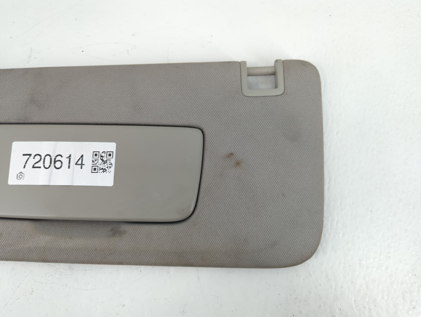 2018-2020 Buick Enclave Sun Visor Shade Replacement Driver Left Mirror Fits Fits 2018 2019 2020 OEM Used Auto Parts - Oemuse