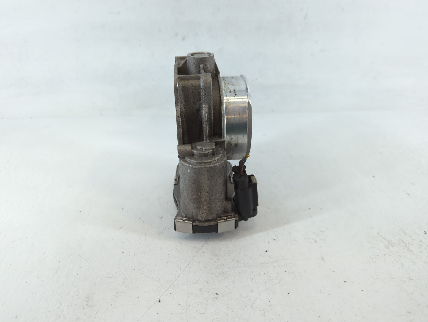2012-2020 Buick Enclave Throttle Body P/N:12670981AA Fits Fits 2012 2013 2014 2015 2016 2017 2018 2019 2020 2021 2022 OEM Us