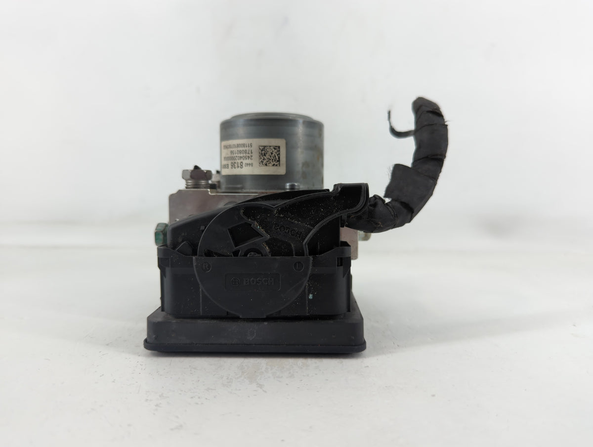 2018 Buick Enclave Anti-Lock Brake ABS Pump Module Actuator OEM P/N:84408136 Fits OEM Used Auto Parts - Oemusedautoparts1.co