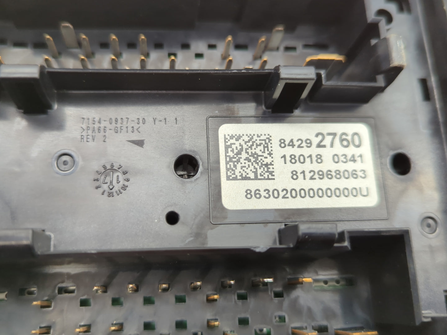 2018 Buick Enclave Fusebox Fuse Box Panel Relay Module P/N:84292760 Fits OEM Used Auto Parts - Oemusedautoparts1.com