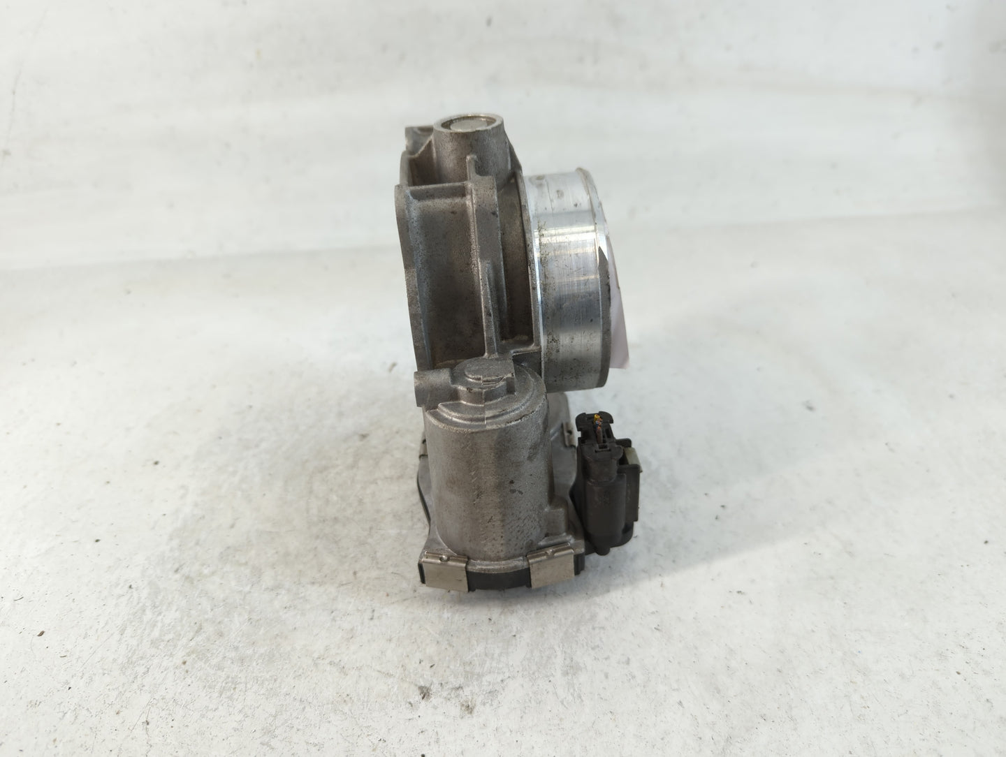 2012-2020 Buick Enclave Throttle Body P/N:12670981AA Fits Fits 2012 2013 2014 2015 2016 2017 2018 2019 2020 2021 2022 OEM Us