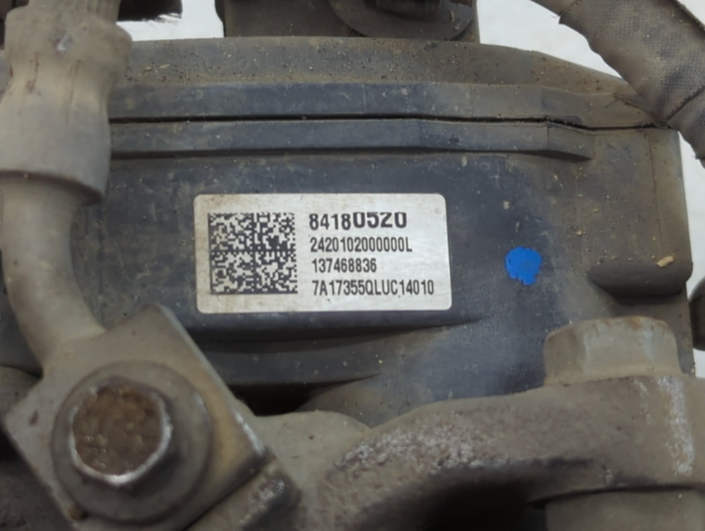 2018-2020 Buick Enclave Front Driver Left Brake Caliper - Oemusedautoparts1.com