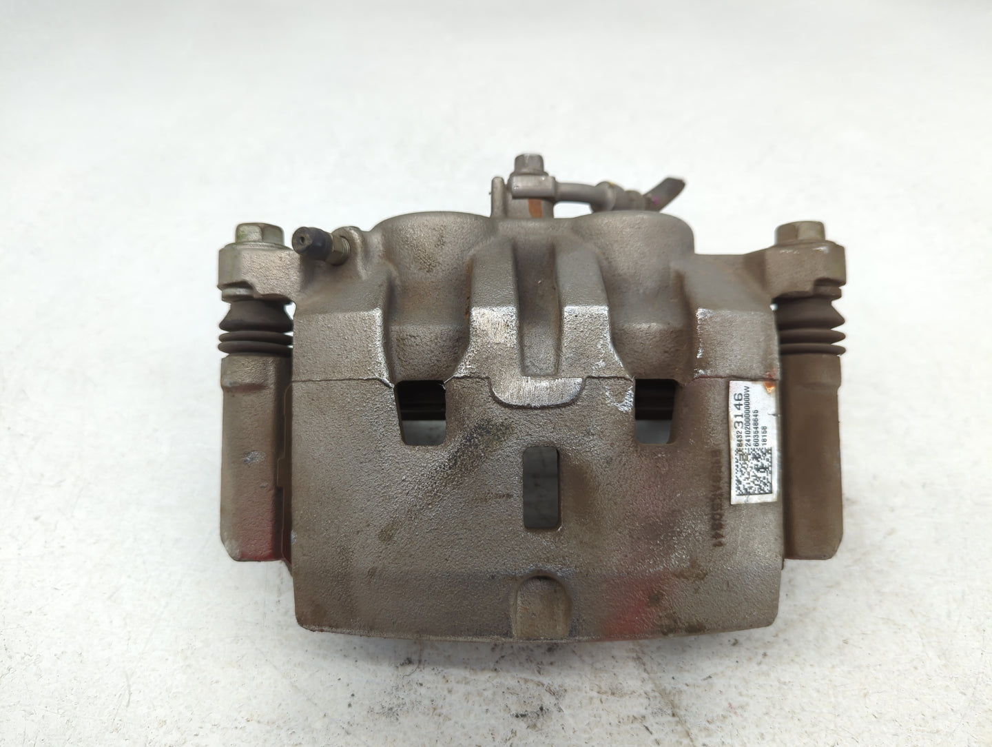 2018-2020 Buick Enclave Front Passenger Right Brake Caliper - Oemusedautoparts1.com