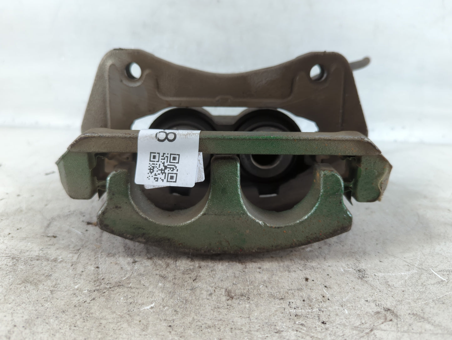 2018-2020 Buick Enclave Front Driver Left Brake Caliper - Oemusedautoparts1.com