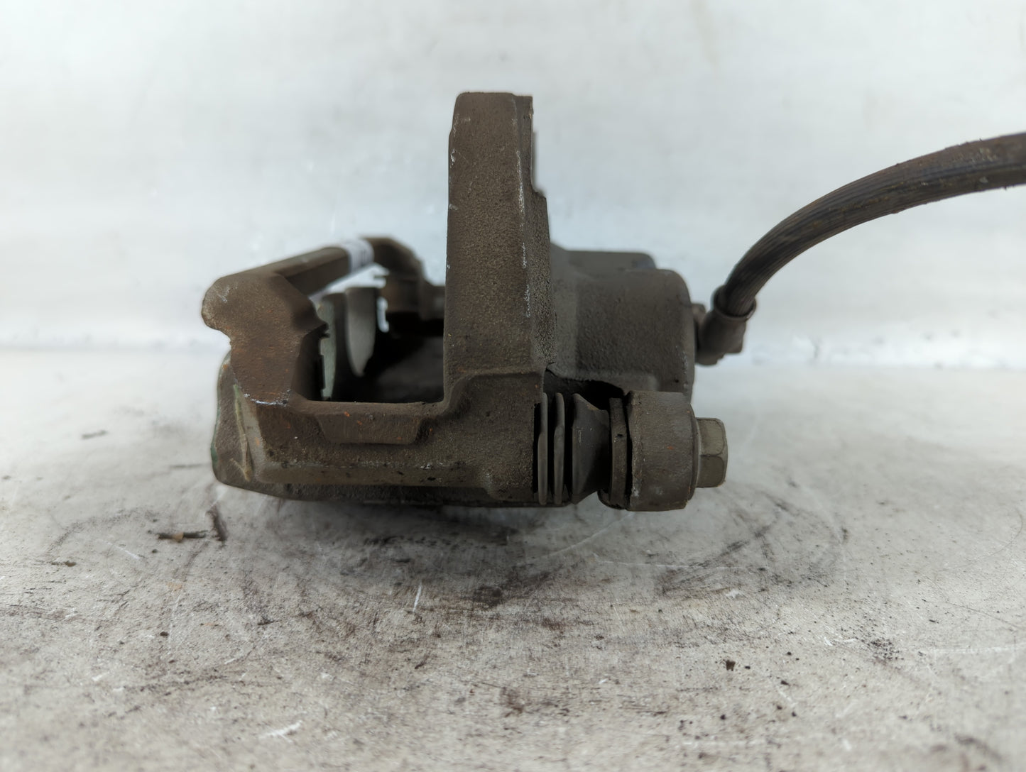 2018-2020 Buick Enclave Front Driver Left Brake Caliper - Oemusedautoparts1.com