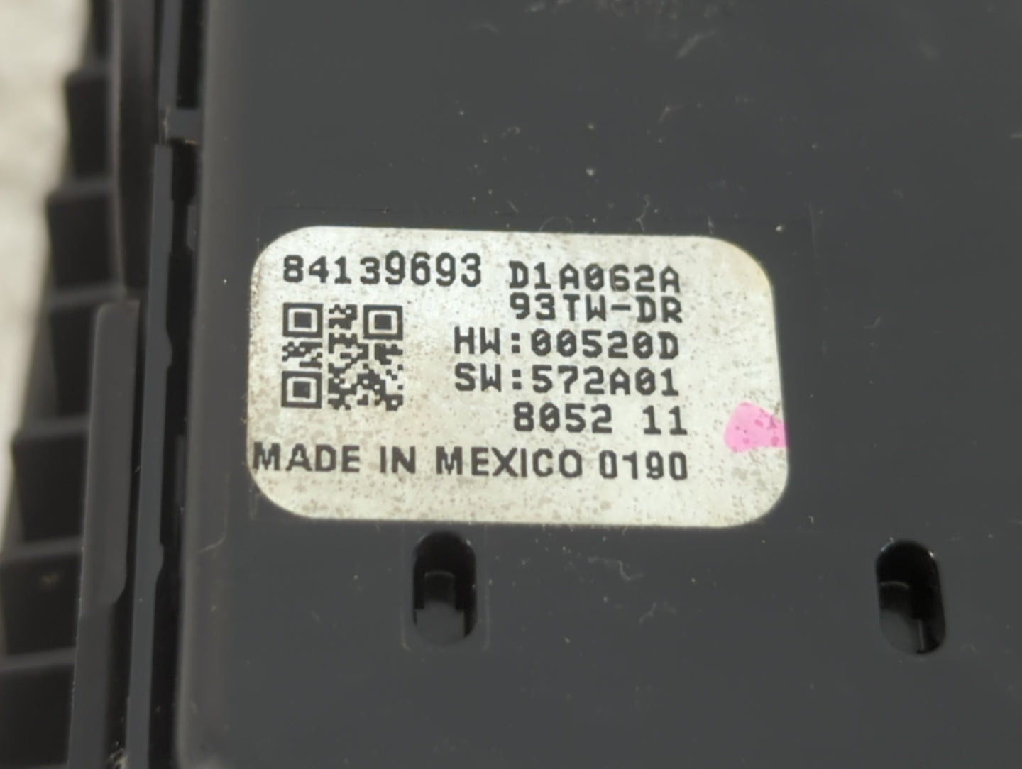 2018-2020 Buick Enclave Master Power Window Switch Replacement Driver Side Left P/N:84139693 Fits OEM Used Auto Parts - Oemu
