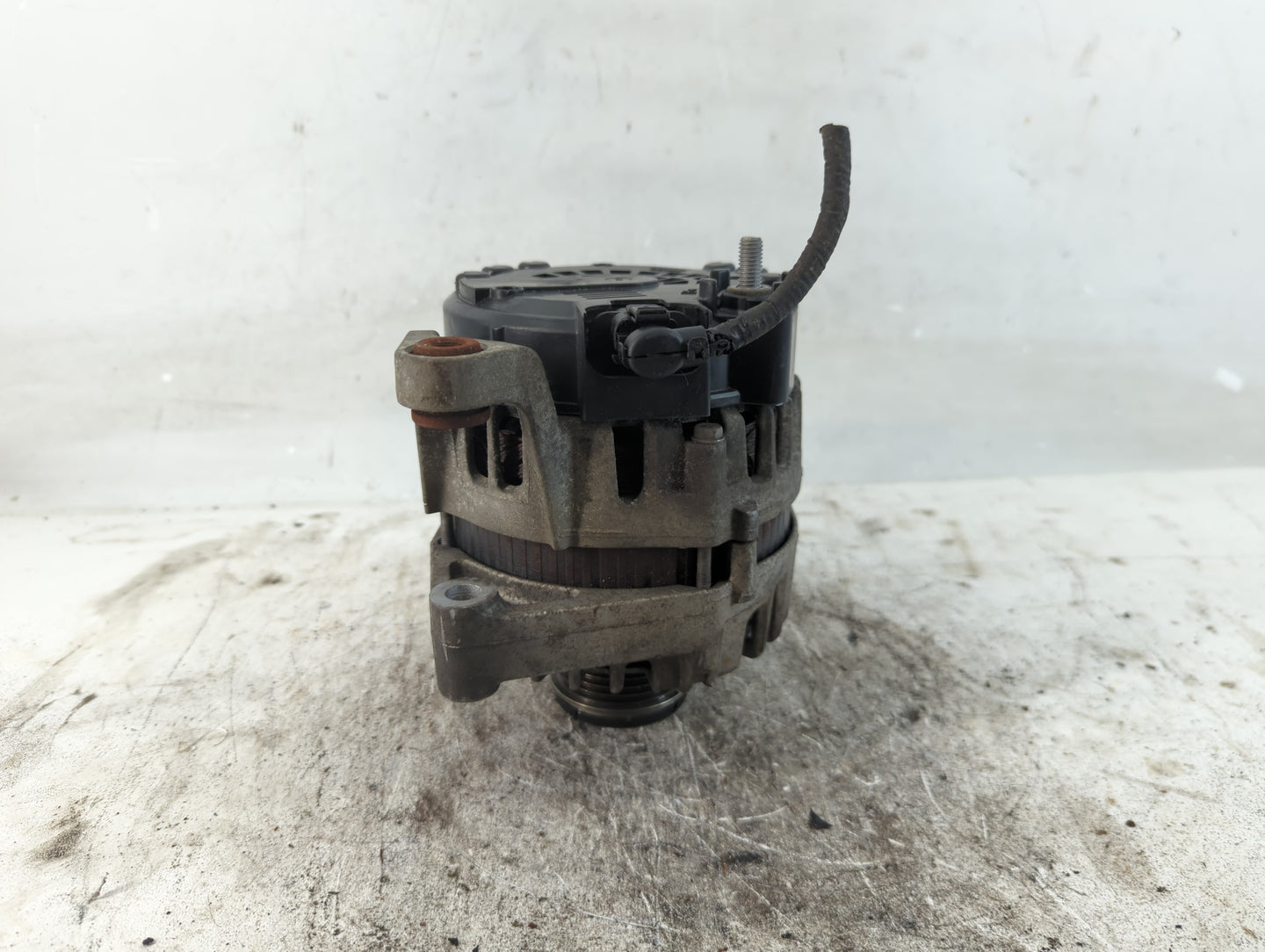 2013-2021 Buick Encore Alternator Replacement Generator Charging Assembly Engine OEM P/N:13597226 Fits OEM Used Auto Parts -