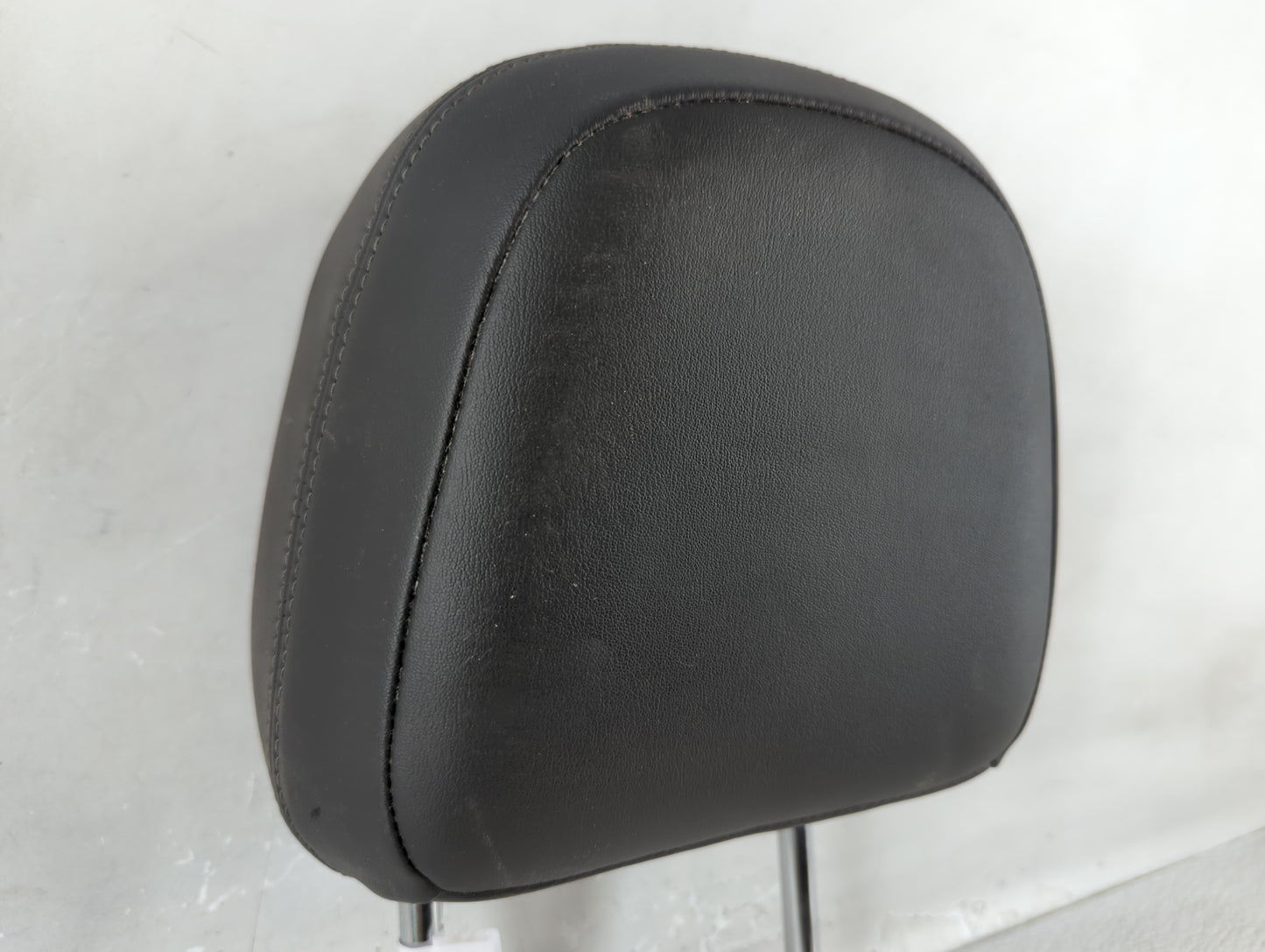 2015-2016 Buick Encore Headrest Head Rest Front Driver Passenger Seat Fits Fits 2015 2016 OEM Used Auto Parts - Oemusedautop
