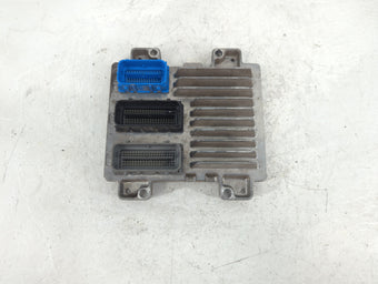 compare product 2017-2021 Buick Encore PCM Engine Control Computer ECU ECM PCU OEM P/N:12685776 Fits Fits 2017 2018 2019 2020 2021 OEM Used Auto Parts