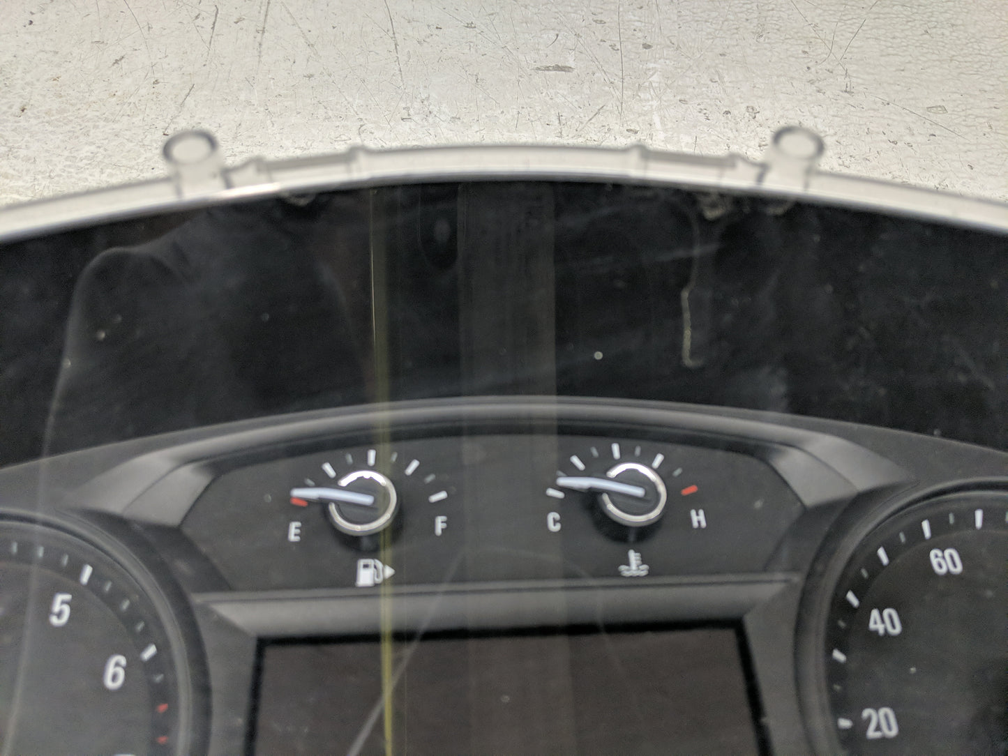 2017-2018 Buick Encore Instrument Cluster Speedometer Gauges P/N:42539743 Fits Fits 2017 2018 OEM Used Auto Parts - Oemuseda
