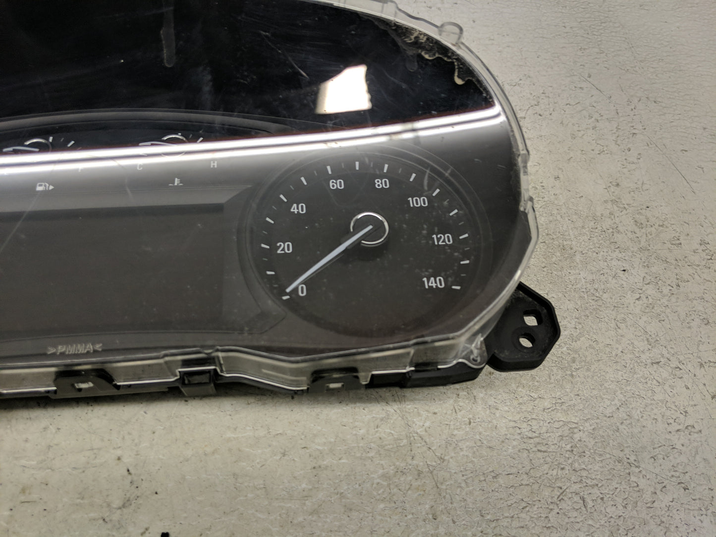 2017-2018 Buick Encore Instrument Cluster Speedometer Gauges P/N:42539743 Fits Fits 2017 2018 OEM Used Auto Parts - Oemuseda