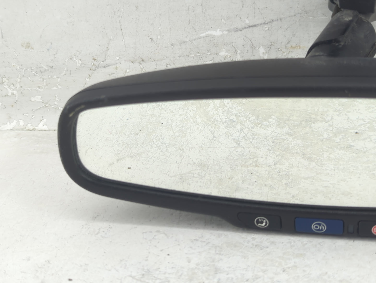 2013-2020 Buick Encore Interior Rear View Mirror Replacement OEM P/N:A048070 Fits OEM Used Auto Parts - Oemusedautoparts1.co