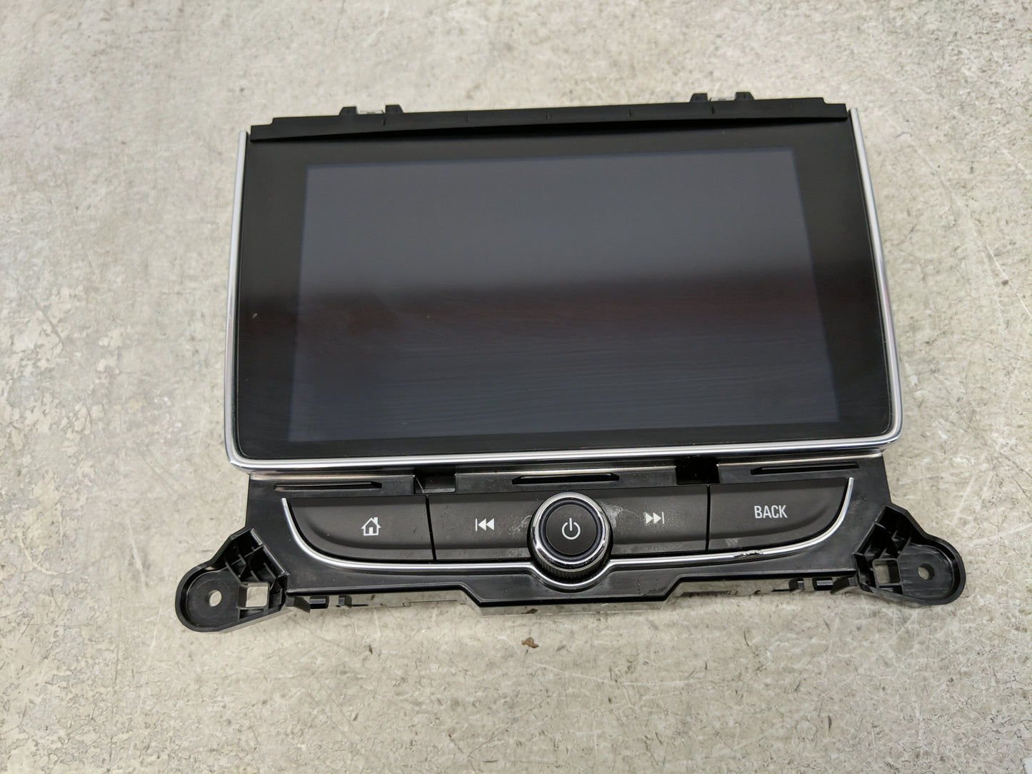 2017-2021 Buick Encore Radio Control Panel - Oemusedautoparts1.com