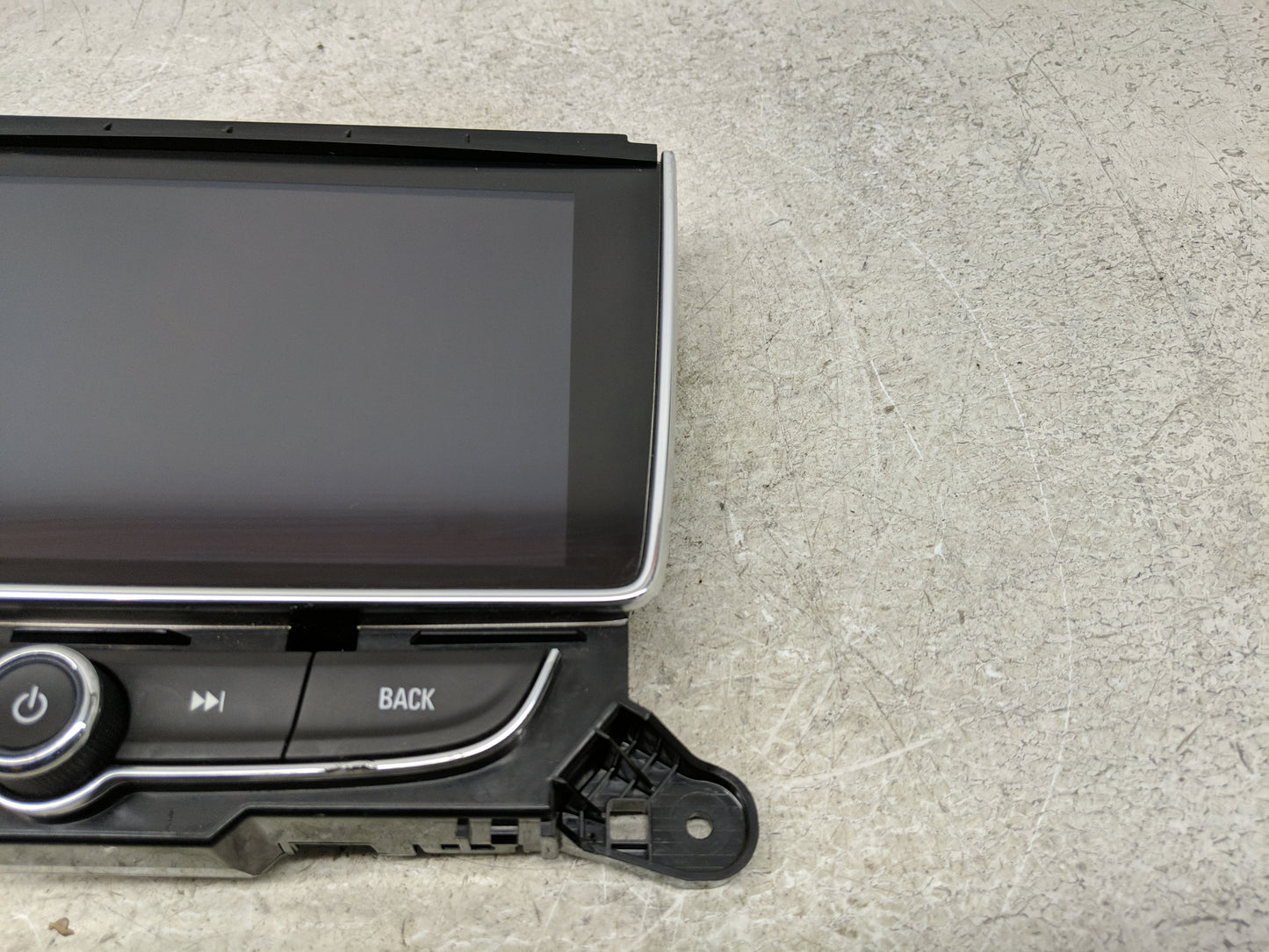 2017-2021 Buick Encore Radio Control Panel - Oemusedautoparts1.com