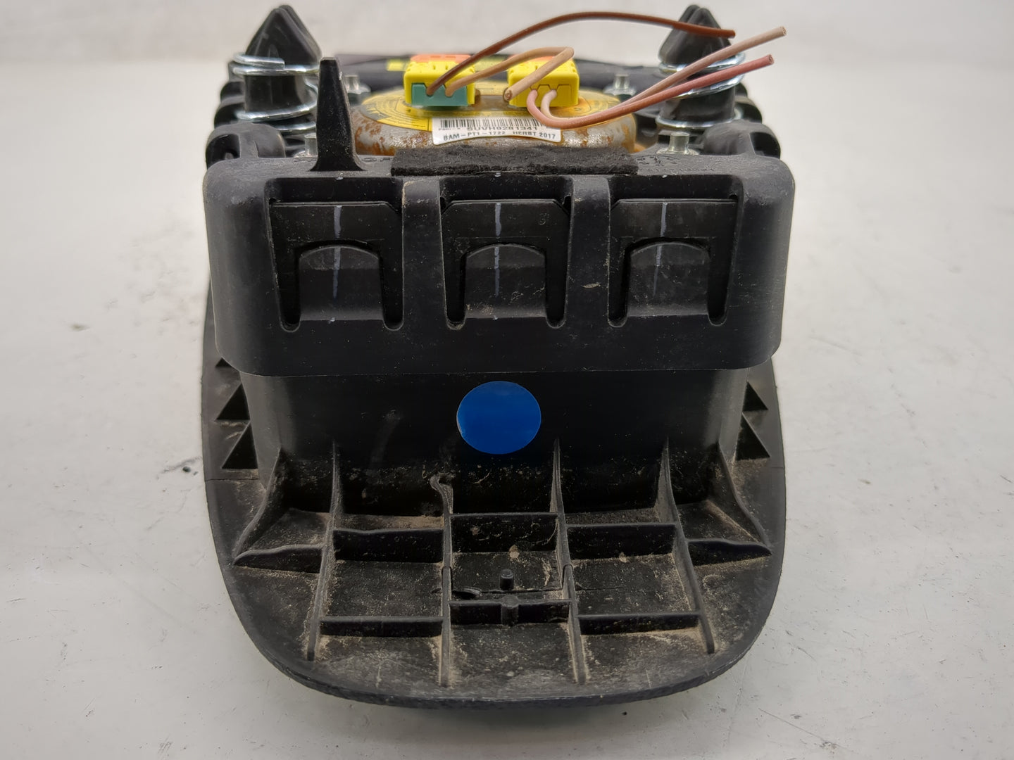 2013-2020 Buick Encore Air Bag Driver Left Steering Wheel Mounted P/N:95328147 Fits Fits 2013 2014 2015 2016 2017 2018 2019 