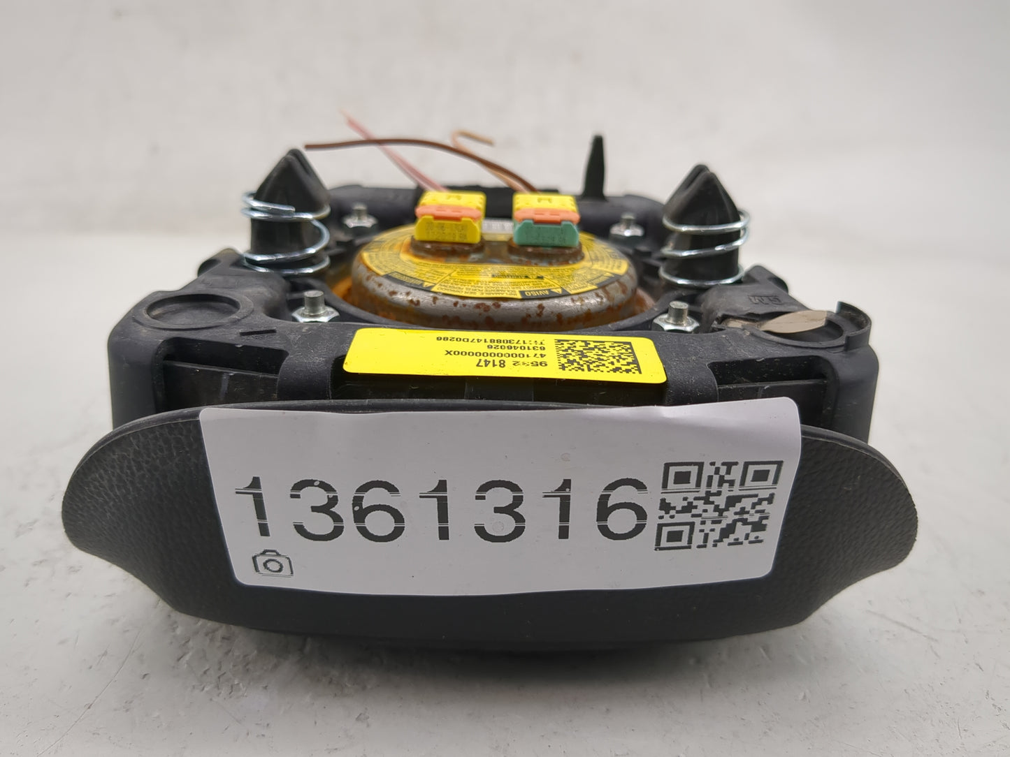 2013-2020 Buick Encore Air Bag Driver Left Steering Wheel Mounted P/N:95328147 Fits Fits 2013 2014 2015 2016 2017 2018 2019 