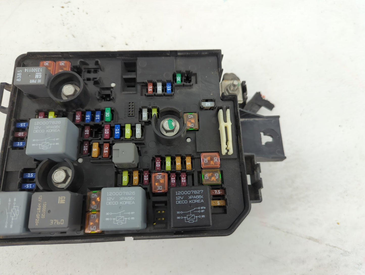 2018-2020 Buick Encore Fusebox Fuse Box Panel Relay Module P/N:42588105 Fits Fits 2018 2019 2020 OEM Used Auto Parts - Oemus