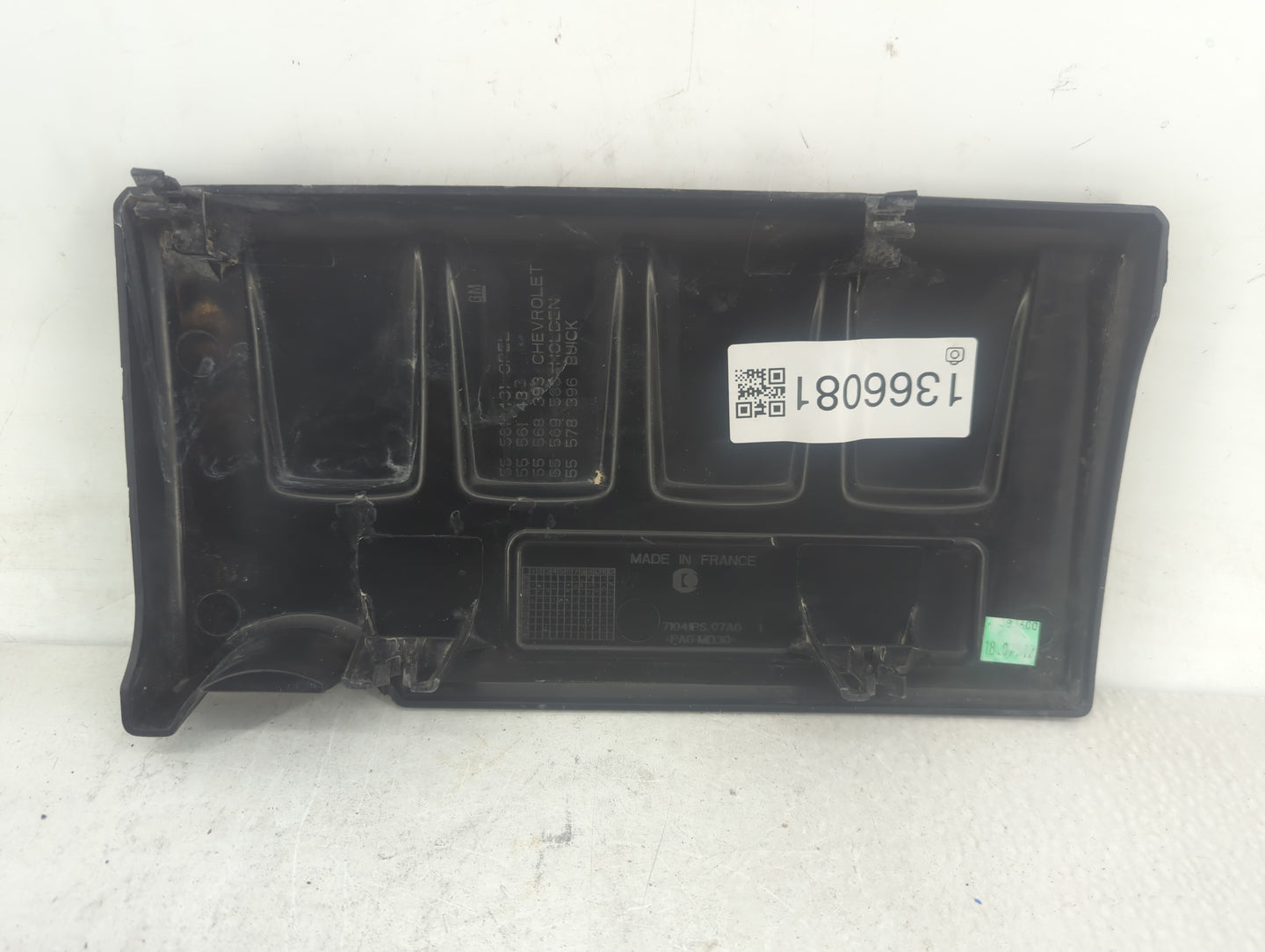 2018 Buick Encore Engine Cover - Oemusedautoparts1.com