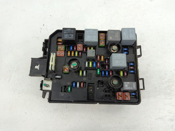 2018-2020 Buick Encore Fusebox Fuse Box Panel Relay Module P/N:42397194 Fits Fits 2018 2019 2020 OEM Used Auto Parts