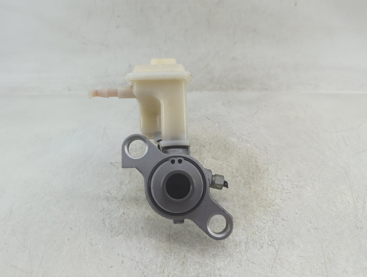 2013-2021 Buick Encore Brake Master Cylinder 1383242 - Oemusedautoparts1.com
