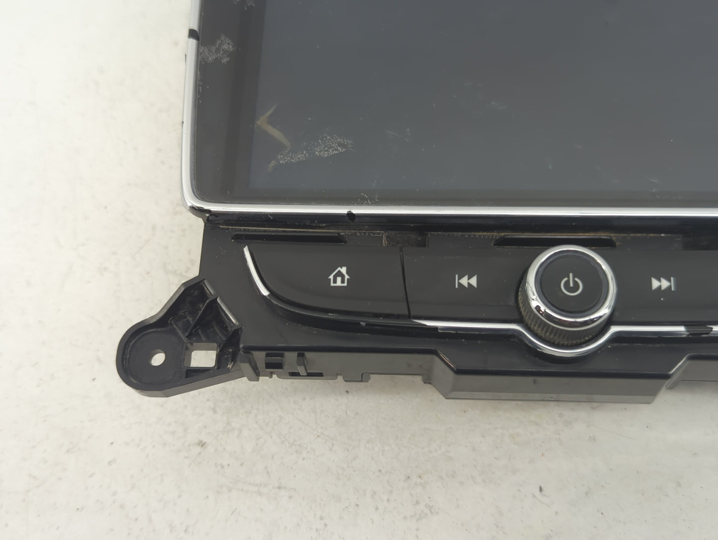 2018-2020 Buick Encore Radio AM FM Cd Player Receiver Replacement P/N:42498392 Fits Fits 2018 2019 2020 OEM Used Auto Parts 