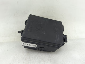 2018-2020 Buick Encore Fusebox Fuse Box Panel Relay Module P/N:42588098 Fits Fits 2018 2019 2020 OEM Used Auto Parts - Oemus