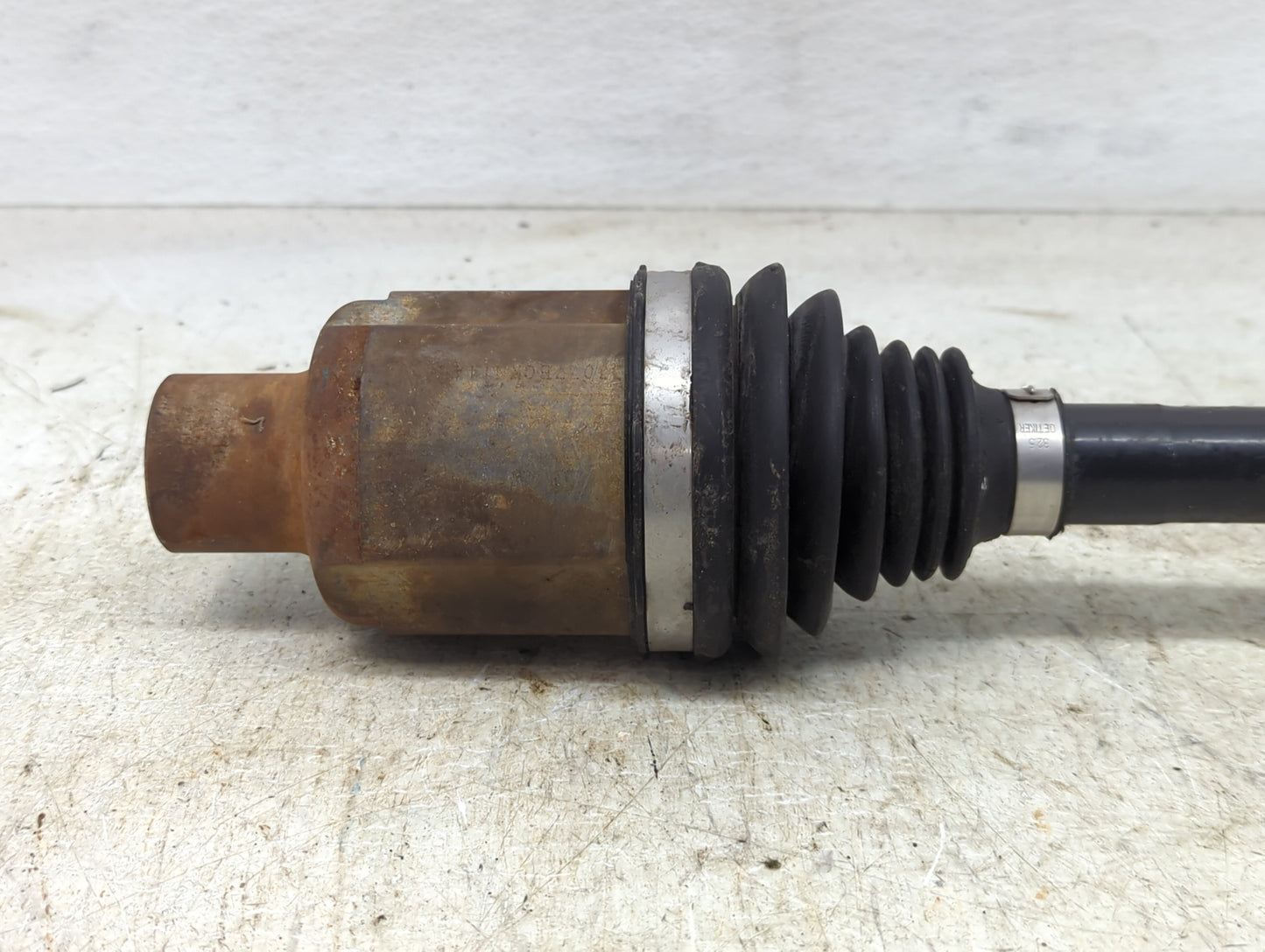 2016-2021 Buick Encore Axle Shaft Front Passenger Cv C/v - Oemusedautoparts1.com