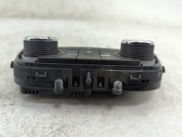 2017-2020 Buick Encore Climate Control Module Temperature AC/Heater Replacement P/N:39081560 A2C1134970001 Fits OEM Used Auto Parts