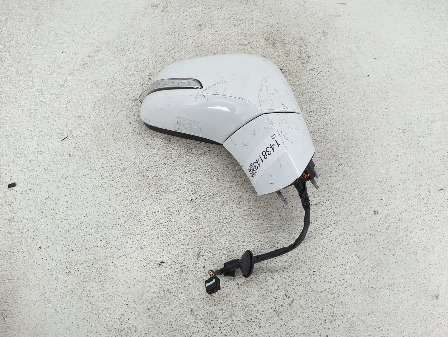 2017-2020 Buick Encore Passenger Side View Mirror - Right Door Mirror OEM Used - Oemusedautoparts1.com