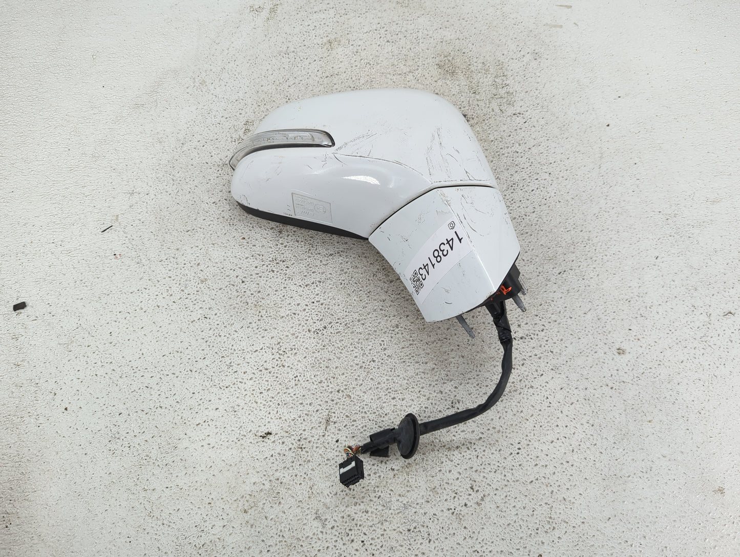 2017-2020 Buick Encore Passenger Side View Mirror - Right Door Mirror OEM Used - Oemusedautoparts1.com