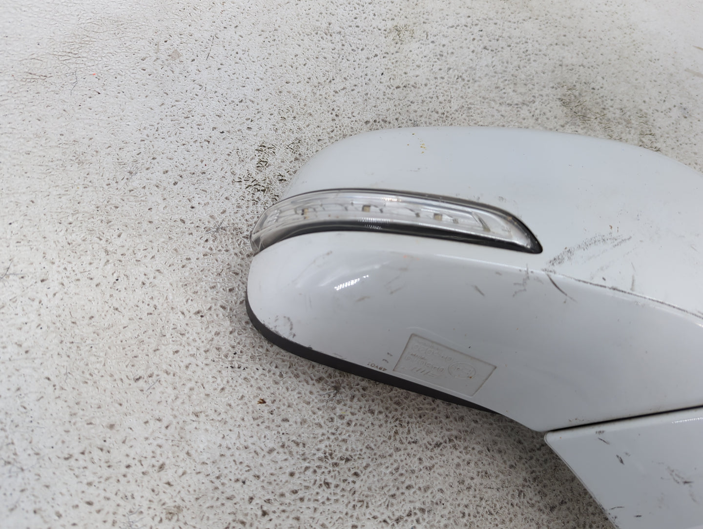 2017-2020 Buick Encore Passenger Side View Mirror - Right Door Mirror OEM Used - Oemusedautoparts1.com