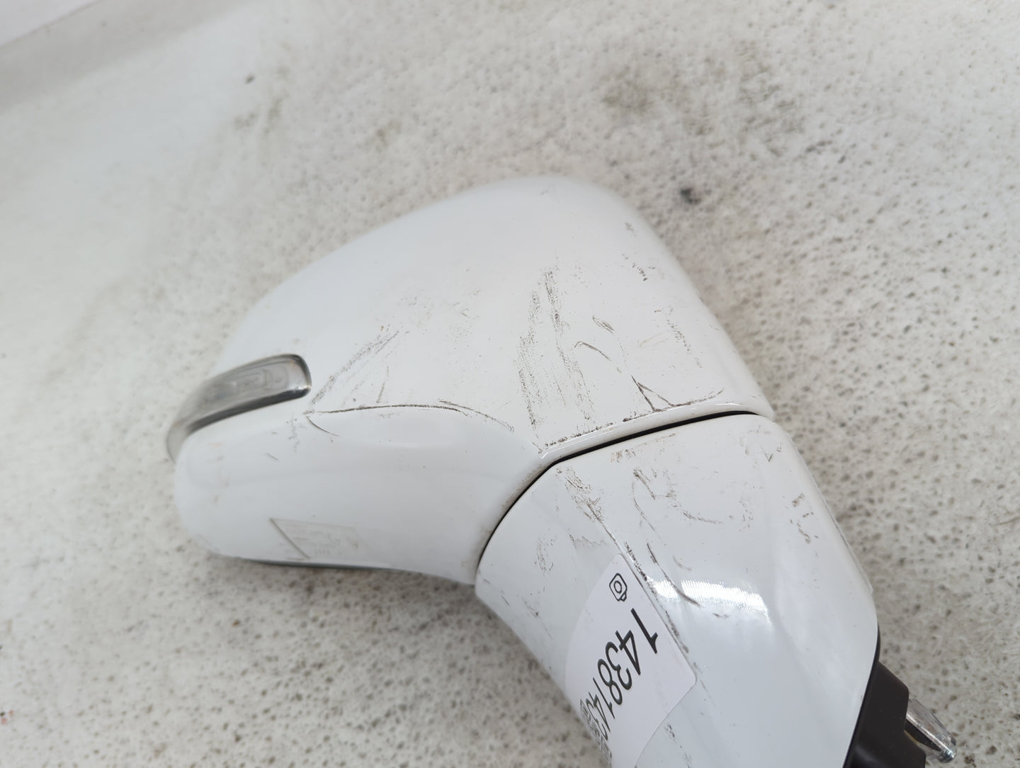 2017-2020 Buick Encore Passenger Side View Mirror - Right Door Mirror OEM Used - Oemusedautoparts1.com